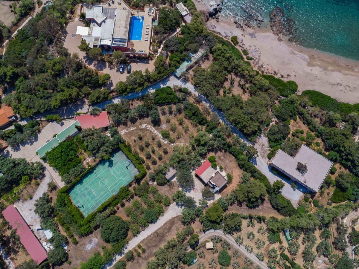 Black Diamond Beachfront Pool Villa Pasithea In Sounio, Athens Szúnio Kültér fotó