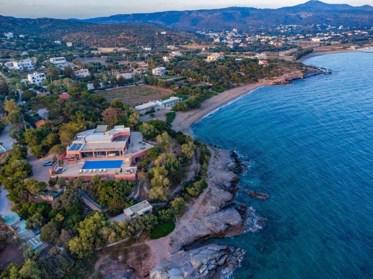 Black Diamond Beachfront Pool Villa Pasithea In Sounio, Athens Szúnio Kültér fotó