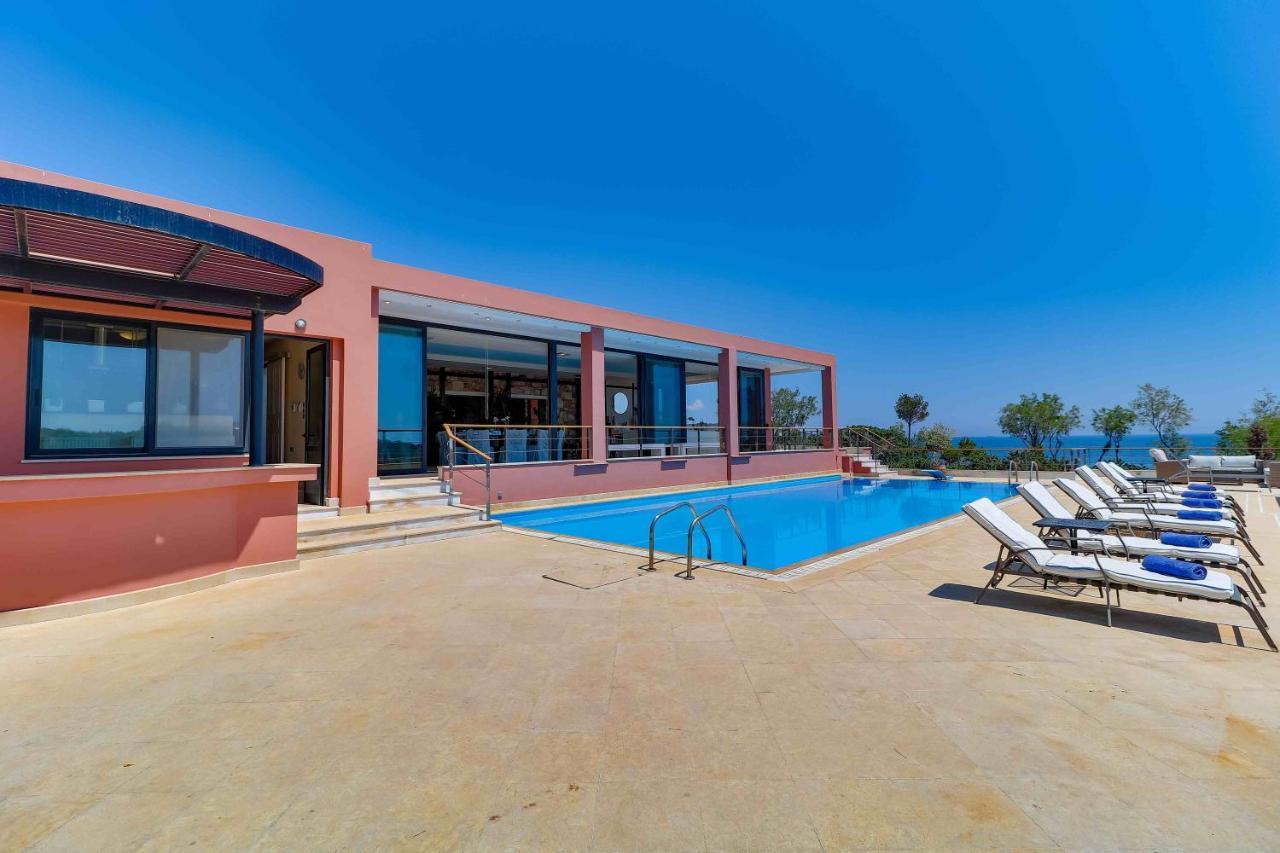 Black Diamond Beachfront Pool Villa Pasithea In Sounio, Athens Szúnio Kültér fotó